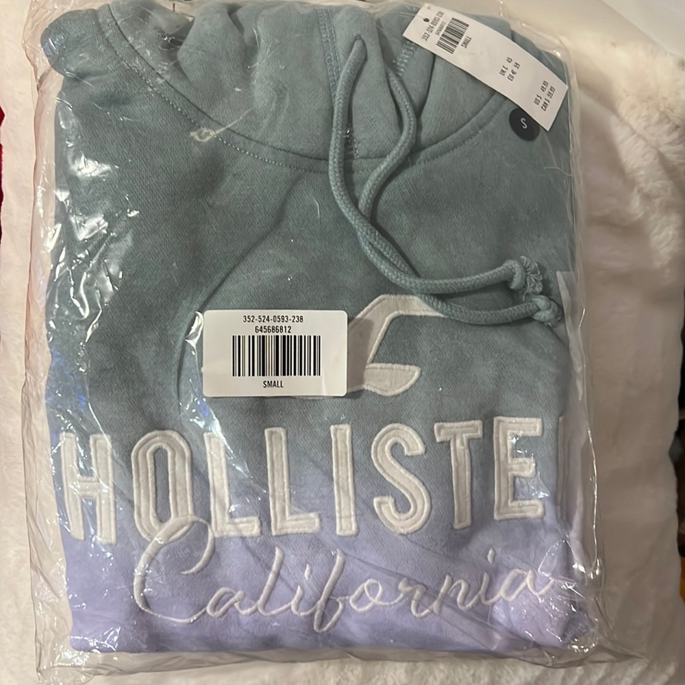 hollister hoodie